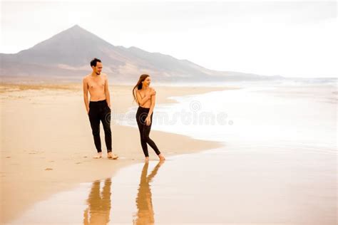 nackte paare am meer|PÄRCHEN NACKT STRAND